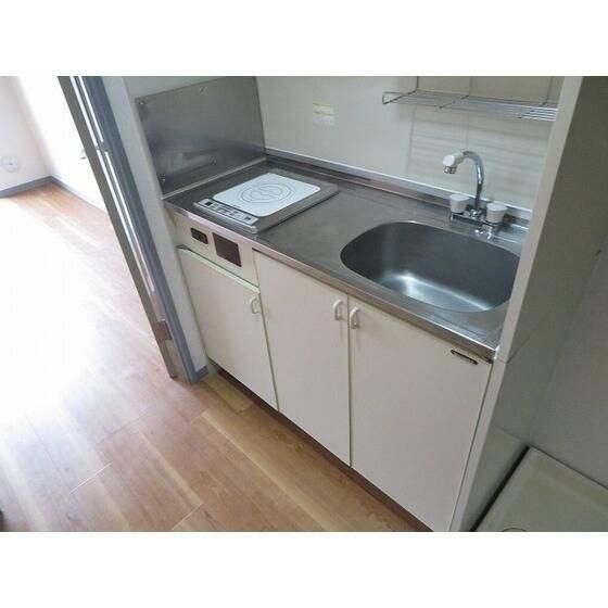 キッチン　♪敷地内駐車場♪