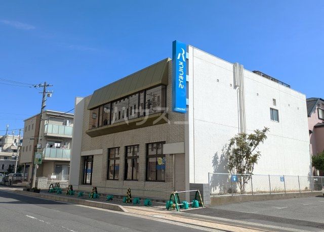 銀行　中央労働金庫市川支店（銀行）まで390m