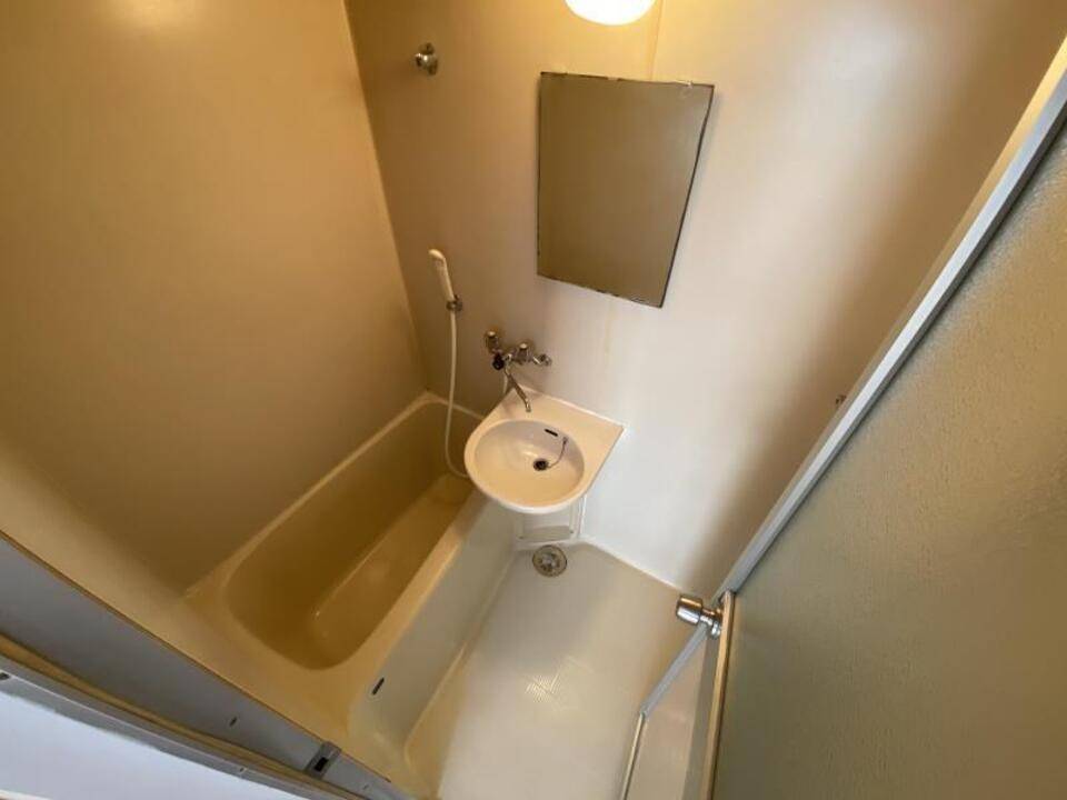 バス・シャワールーム　浴室