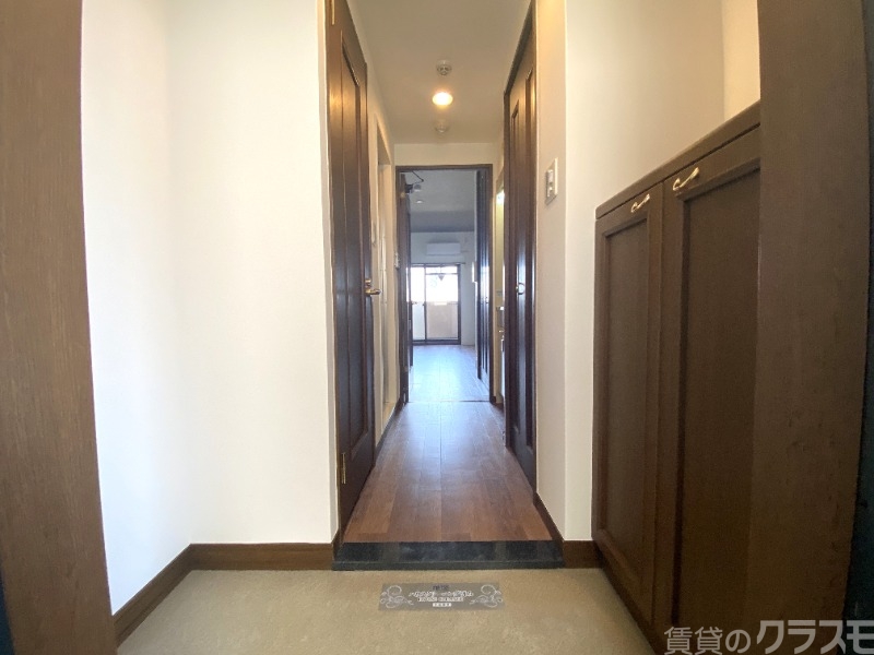 玄関　玄関はこちら♪