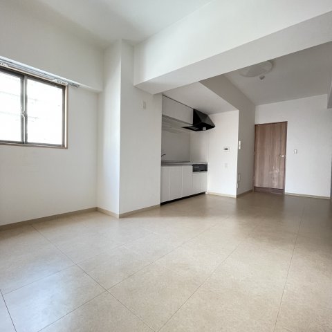 居室・リビング　同仕様タイプです