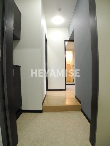 玄関　※同間取りの別の階のお部屋の画像です※現況を優先します