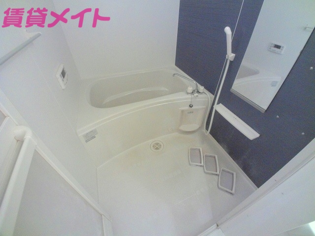 バス・シャワールーム　同タイプ部屋写真です。