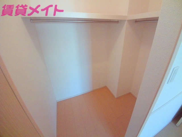 収納　同タイプ部屋写真です。