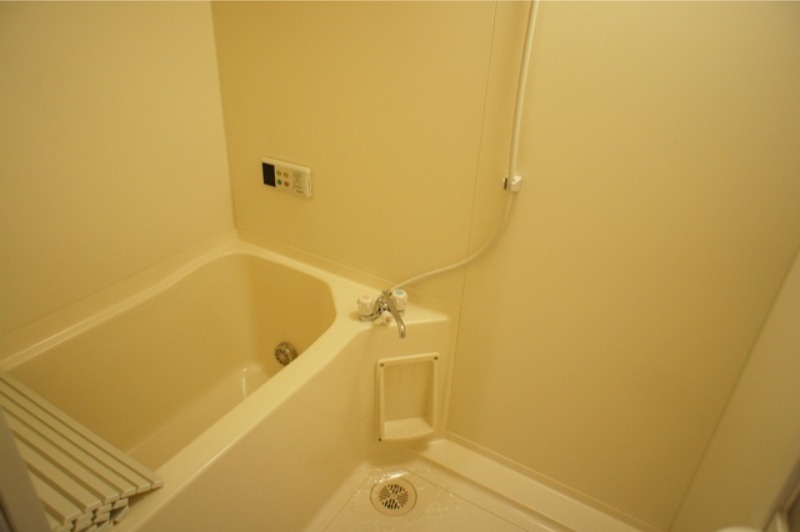 バス・シャワールーム　図面と現状に相違がある場合には現状を優先