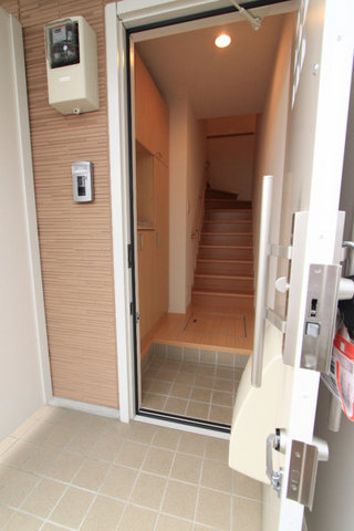 玄関　ゆったりとした玄関です