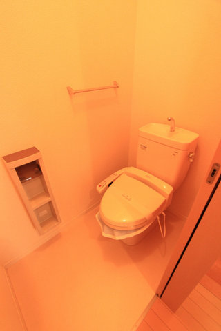 トイレ　コンパクトで使いやすいトイレです