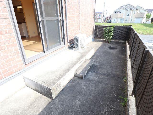 庭　お庭が付いています