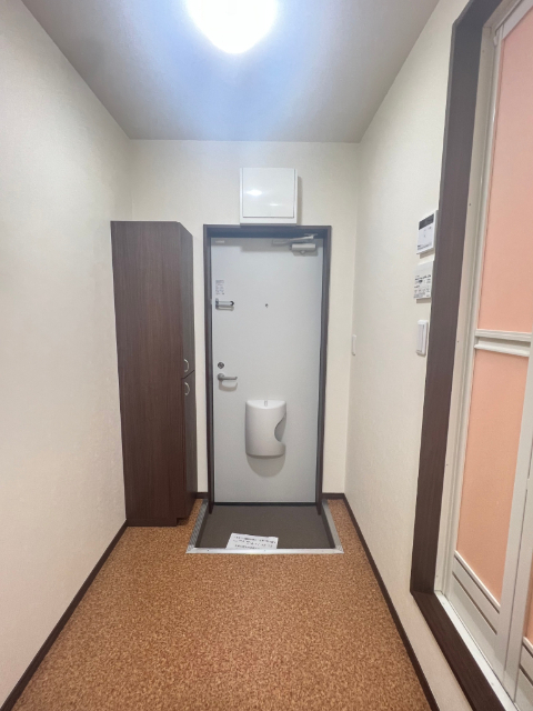 玄関　※別号室の写真