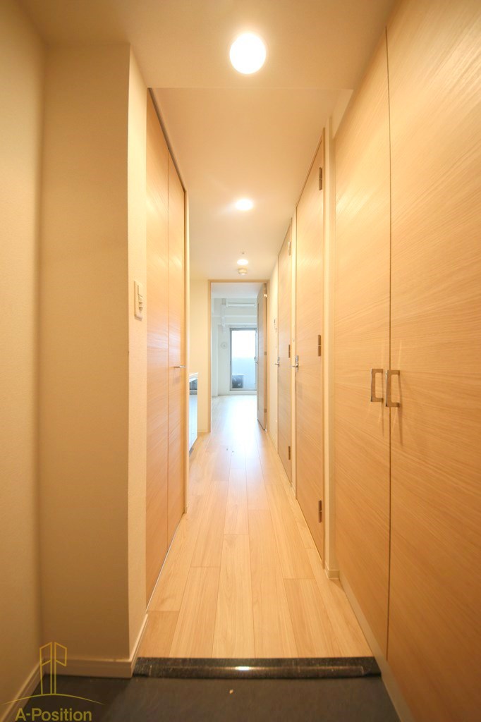 玄関　プレサンス玉造駅前ルージュ