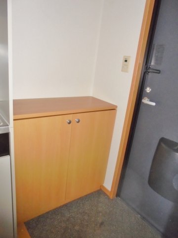 玄関　シューズボックス付き