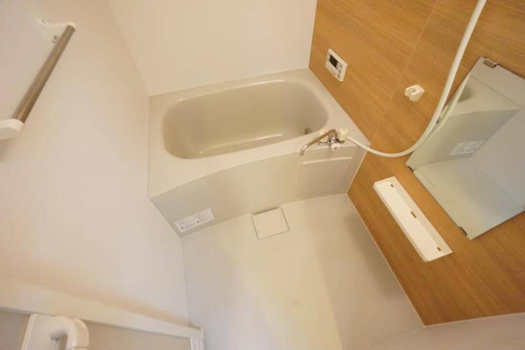 バス・シャワールーム　浴室