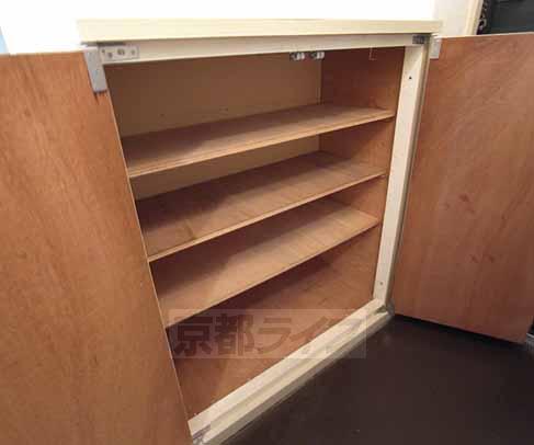 収納　シューズボックスです。