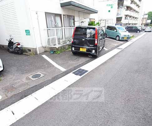 駐車場　駐車場です。