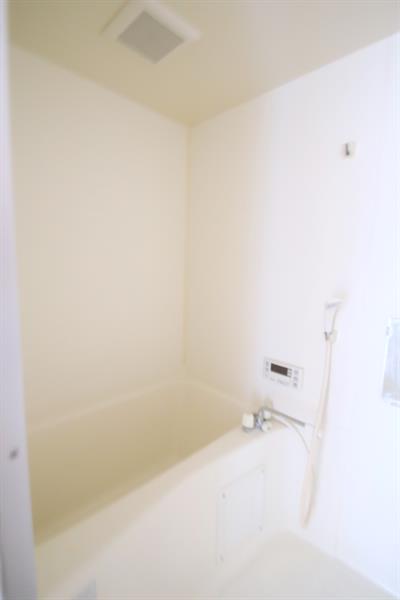 バス・シャワールーム　浴室です