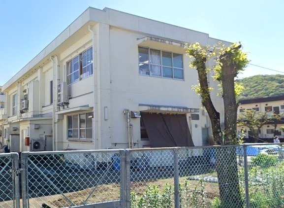 幼稚園・保育園　高知市神田みどり保育園（幼稚園・保育園）まで188m