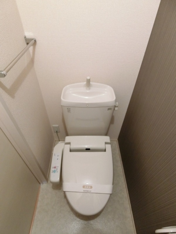 トイレ　図面と現状に相違がある場合には現状を優先