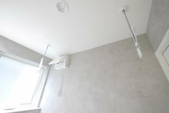 その他設備　室内物干しスペース