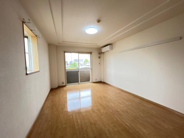 建物外観　洋室