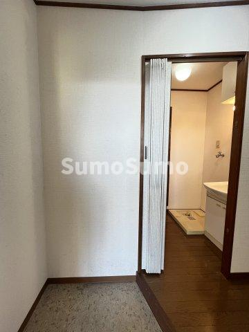 玄関　シンプルで使いやすい玄関です