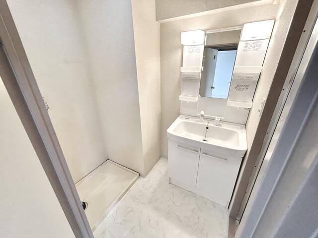 洗面設備　別のお部屋の写真です