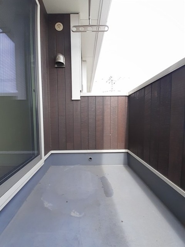 バルコニー　図面と現状に相違がある場合には現状を優先