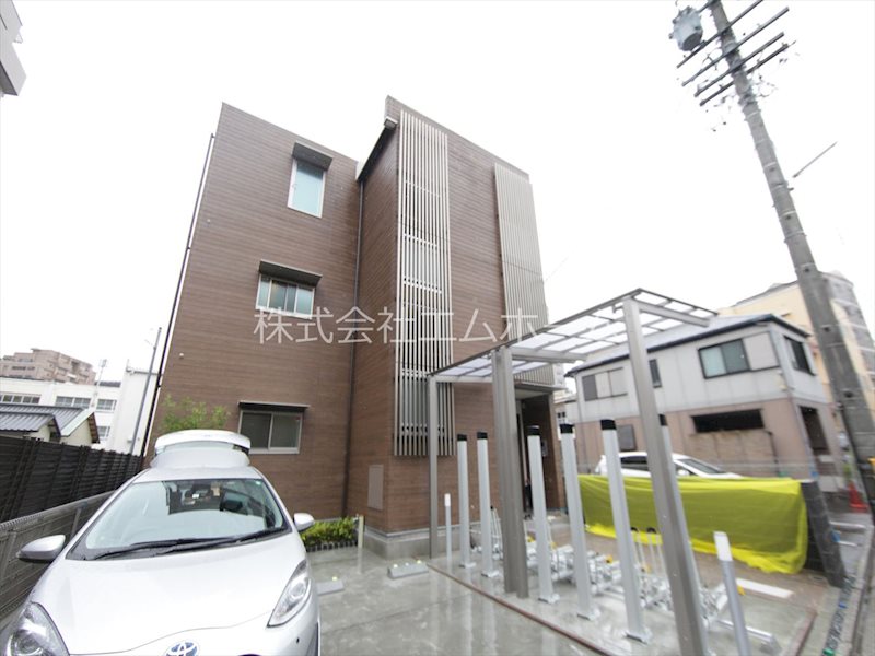 建物外観　外観　セコム完備　オートロック　ＴＶモニターホン完備