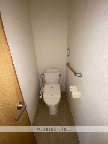 ＪＲ宇野線 備前西市駅 徒歩62分 2階建 築35年のトイレ写真