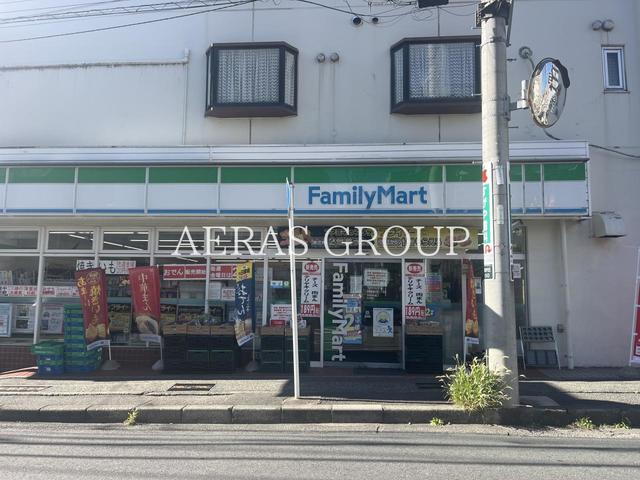 コンビニ　ファミリーマート 座間相模が丘二丁目店（コンビニ）まで131m