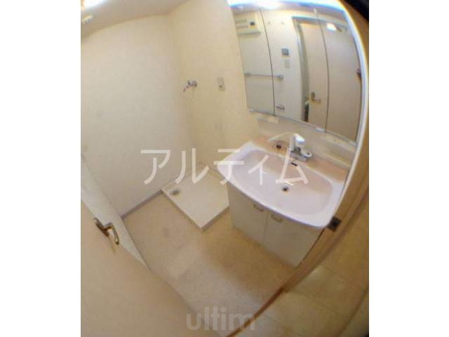 洗面設備　別室の画像です、ご参考までに