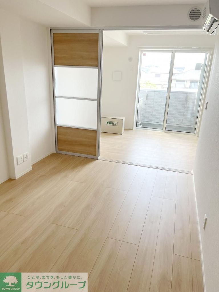 居室・リビング　収納