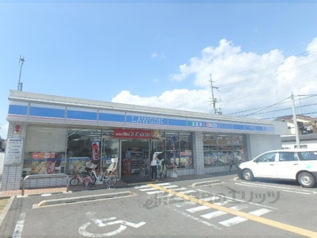 コンビニ　ローソン宇治小倉堀池店（コンビニ）まで300m