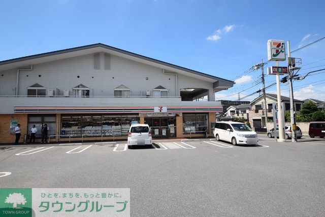 コンビニ　セブンイレブン大宮日進1丁目店（コンビニ）まで440m