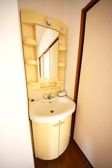 洗面設備　～歯磨きごしごし～