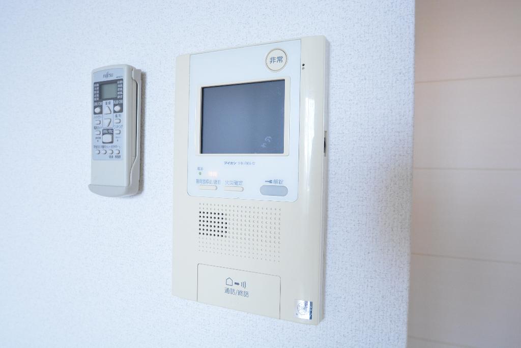 セキュリティ　カメラ付インターホン