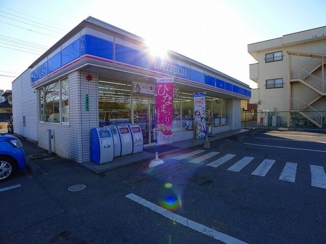 コンビニ　ローソン館林松原店（コンビニ）まで270m