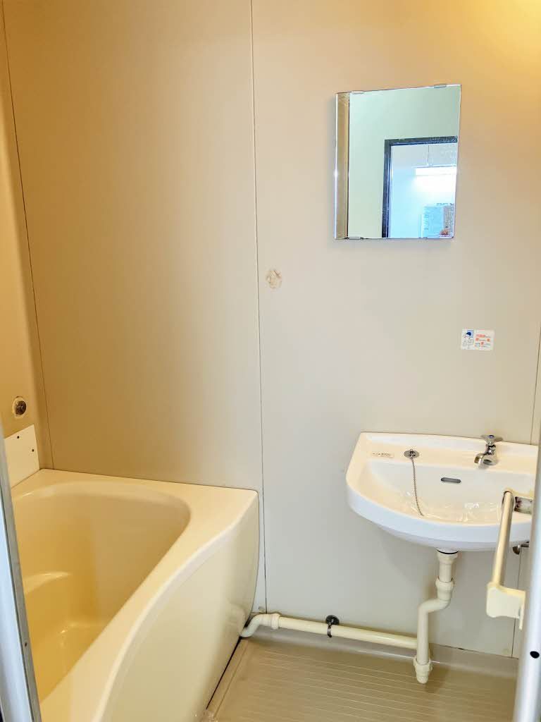 バス・シャワールーム　浴室