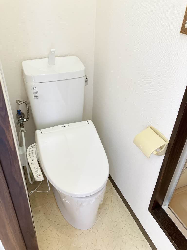 トイレ　トイレ