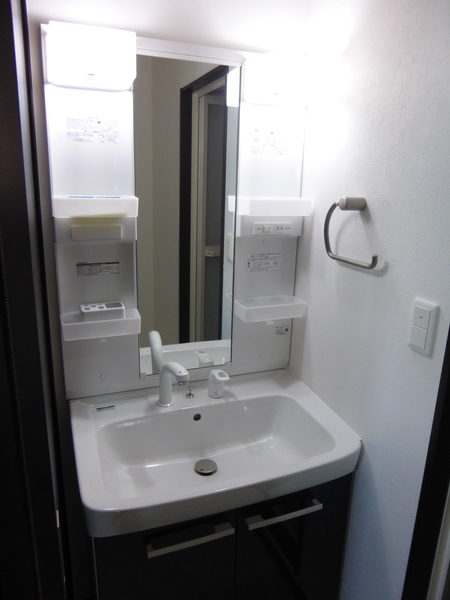 洗面設備　同タイプ