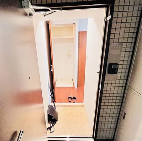 玄関