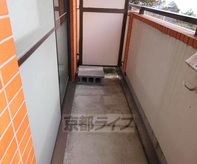 バルコニー　たくさんの洗濯物を干せるバルコニーです