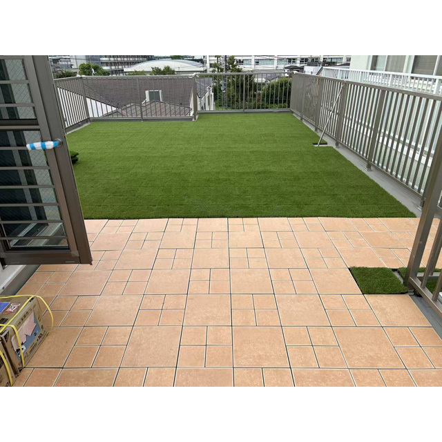 バルコニー　ルーフバルコニー