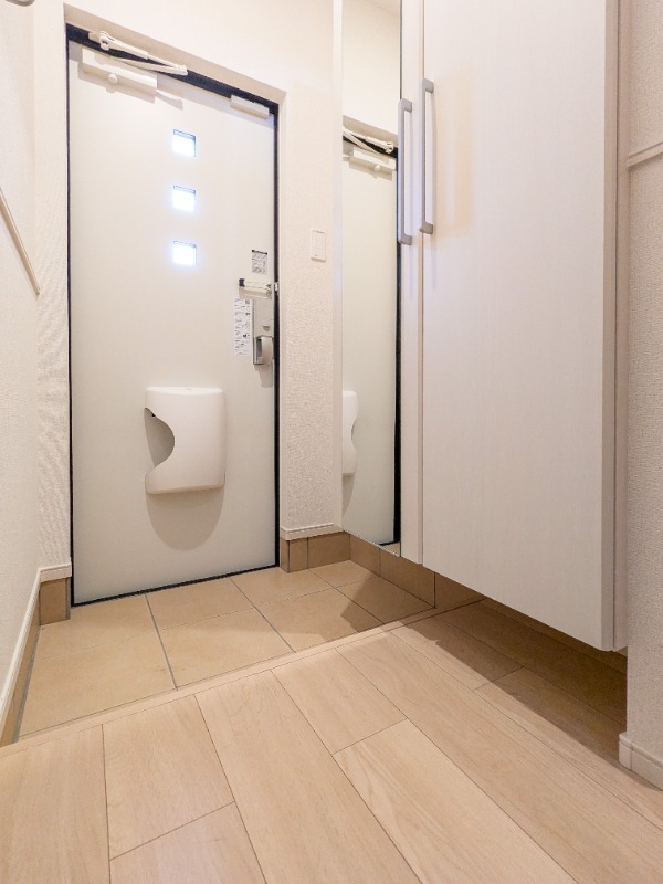 玄関　図面と現状に相違がある場合には現状を優先