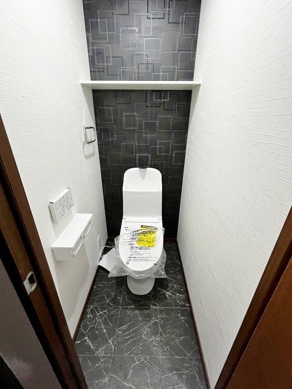 トイレ　★温水洗浄便座★