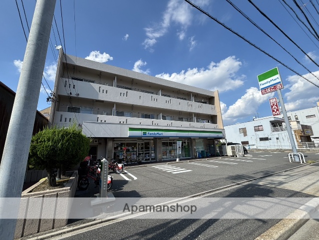 コンビニ　ファミリーマート千成通店（コンビニ）まで445m