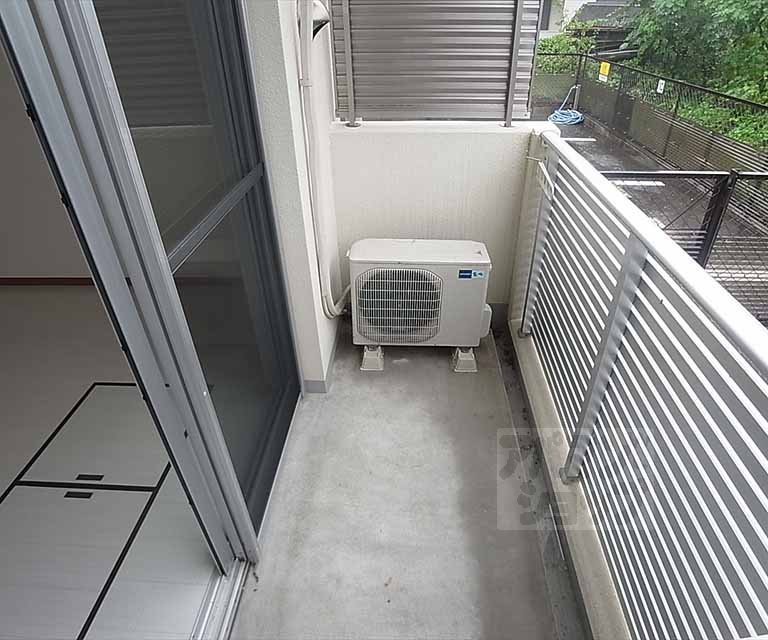 バルコニー　バルコニ