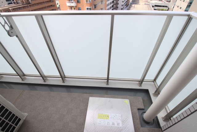 バルコニー　※こちらは別の階の参考写真です