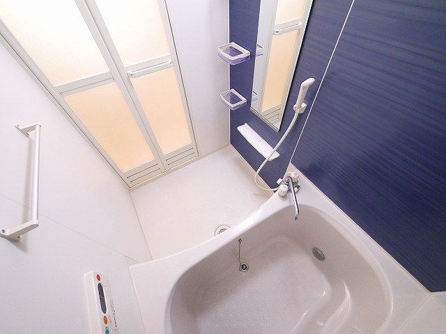バス・シャワールーム　日々の暮らしに欠かせないお風呂です