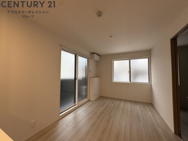 居室・リビング　エアコン付き☆