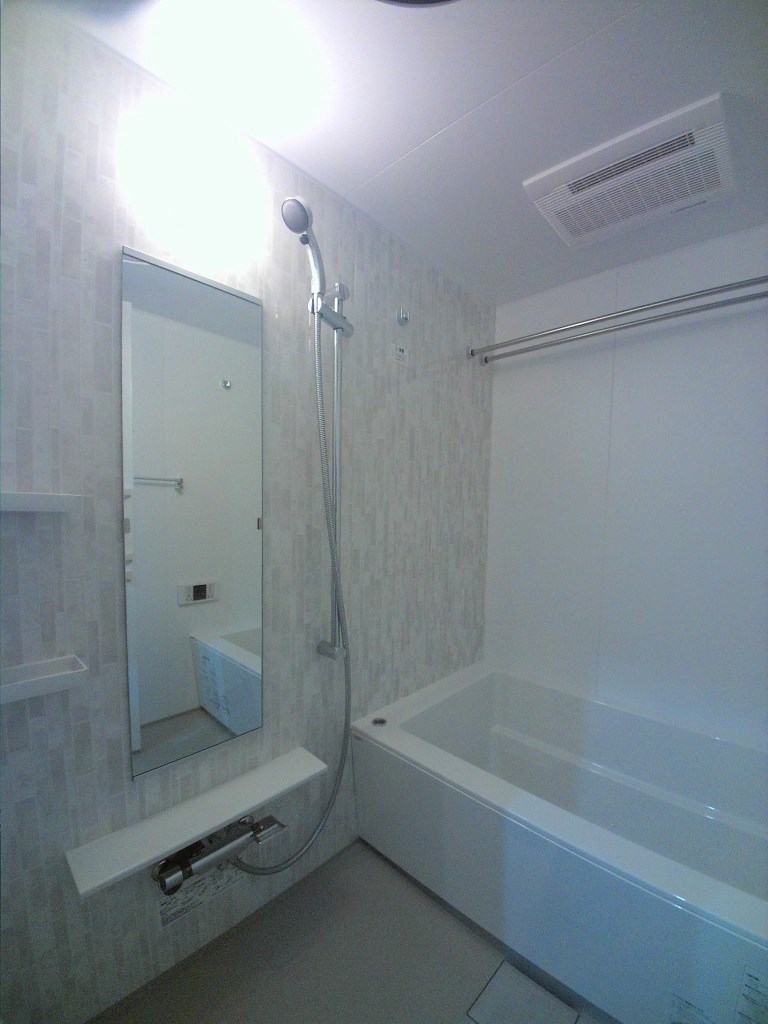 バス・シャワールーム　きれいなお風呂です